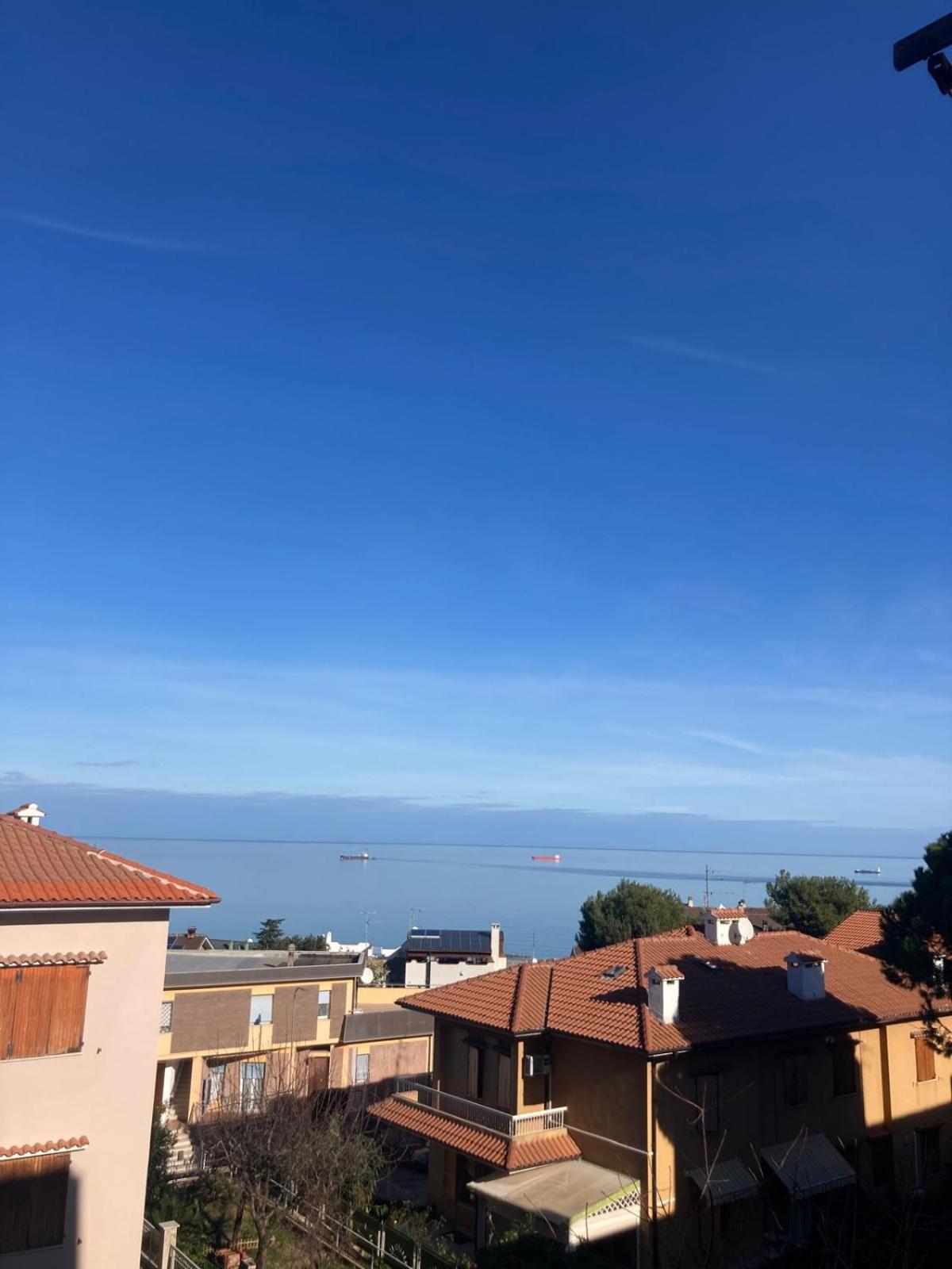 Monolocali Da Vinci Hotel Falconara Marittima Eksteriør billede